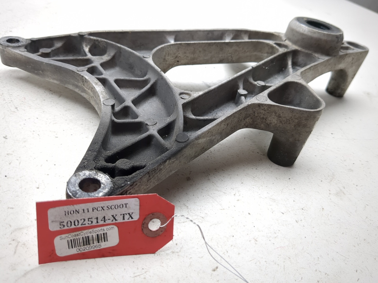10-13 Honda PCX 125 Right Rear Swingarm 52100-KWN-900 - Sun Coast