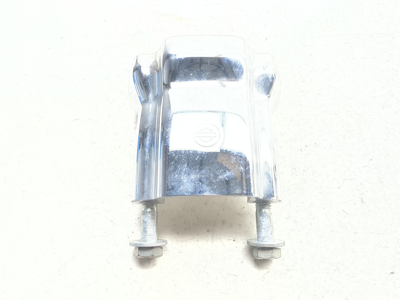 04-06 Harley Sportster XL1200C Handlebar Riser Clamp 55843-04