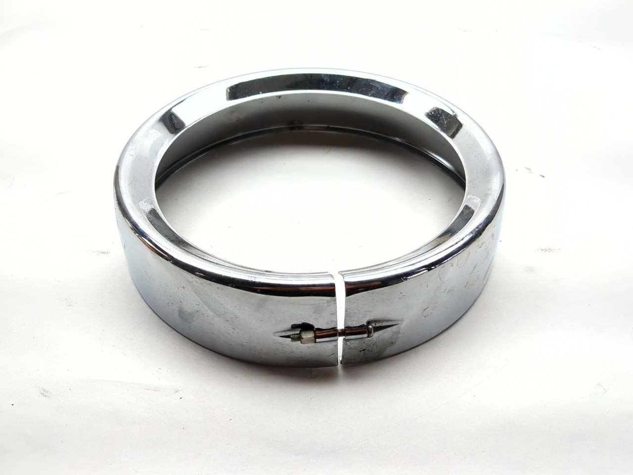 00-06 Harley-Davidson Fat Boy FLSTF Front Headlight Trim Ring