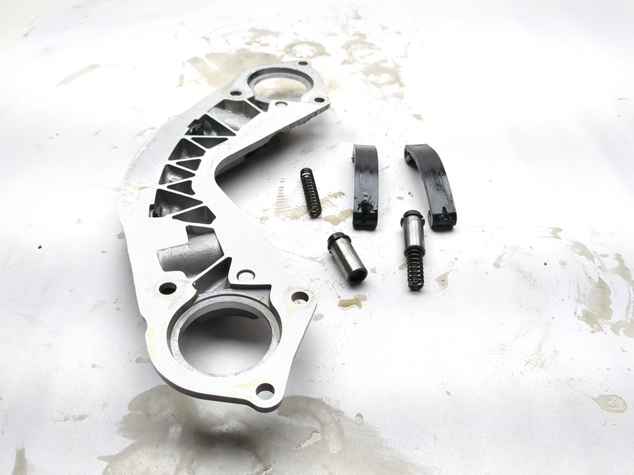 80枚 00-06 Harley-Davidson Fat Boy FLSTF Chain Guide Support Plate