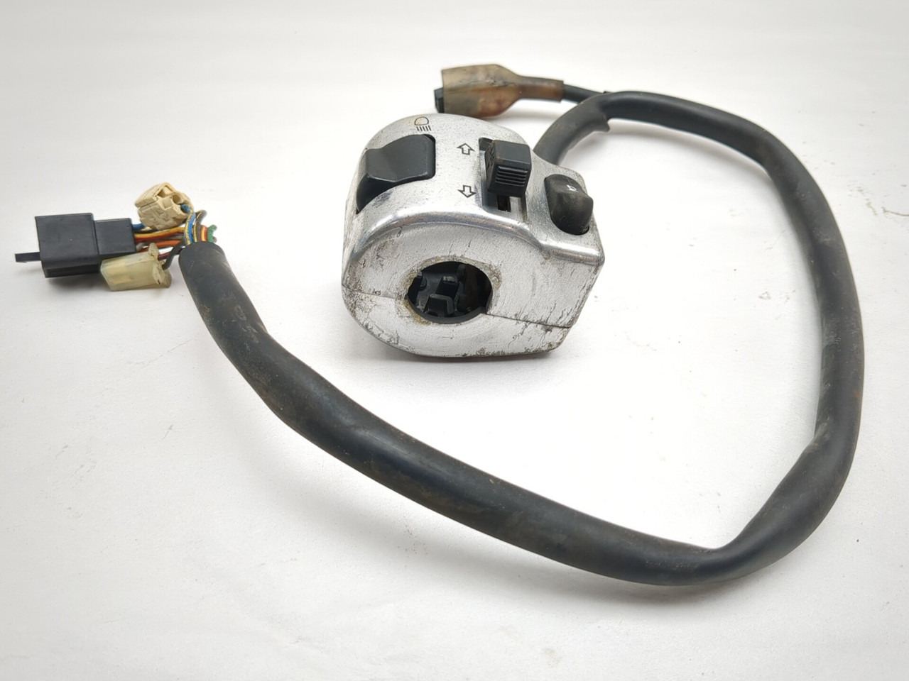 03-08 Kawasaki VN1600 Vulcan Classic Front Left Handlebar Switch