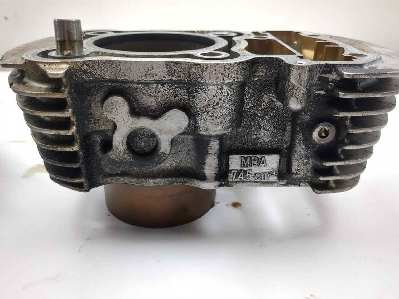 04-09 Honda VT750C Shadow Aero 750 Front Rear Cylinder Jug Set