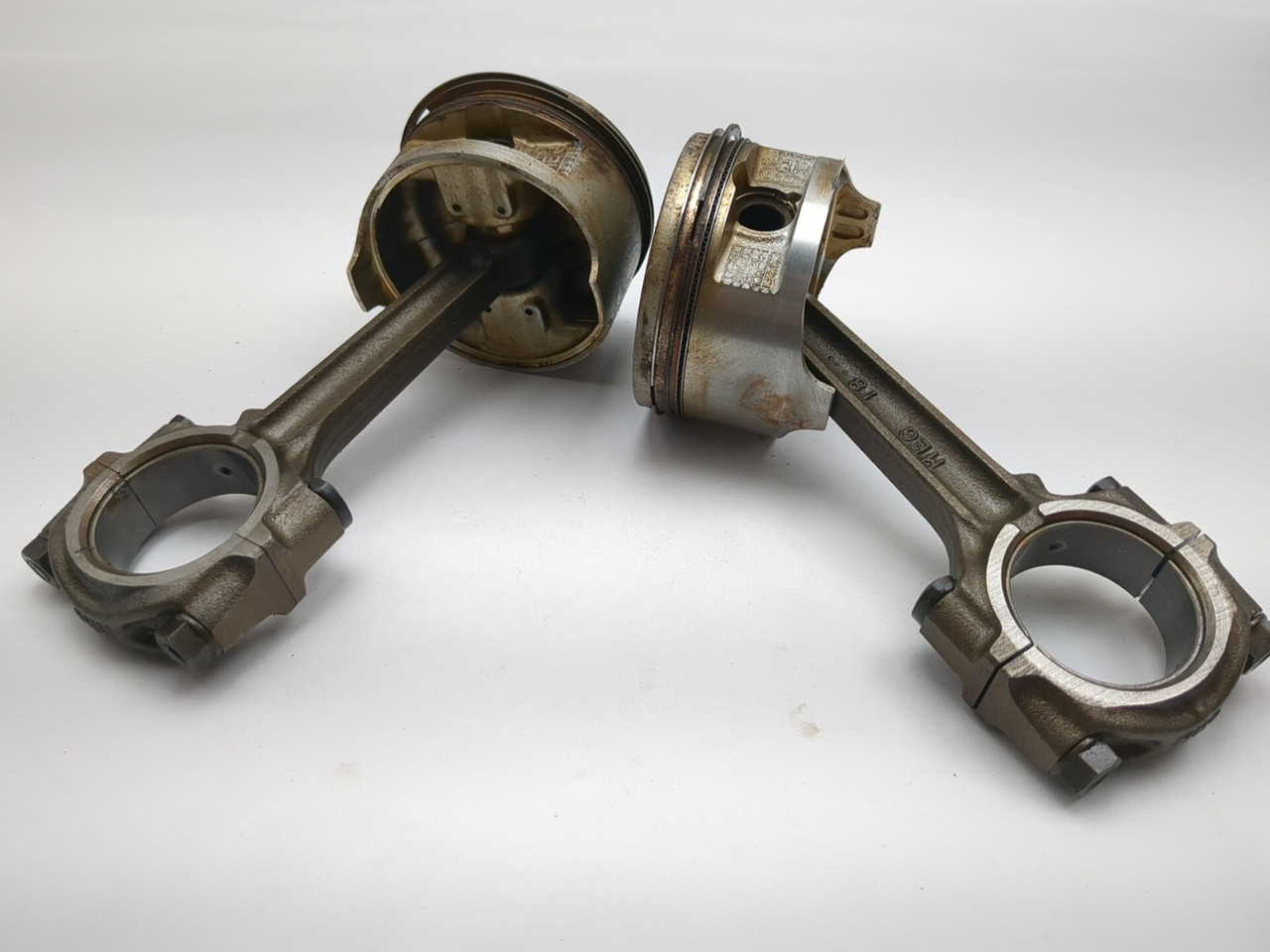 04-09 Honda VT750C Shadow Aero 750 Left Right Piston W/ Rod Set