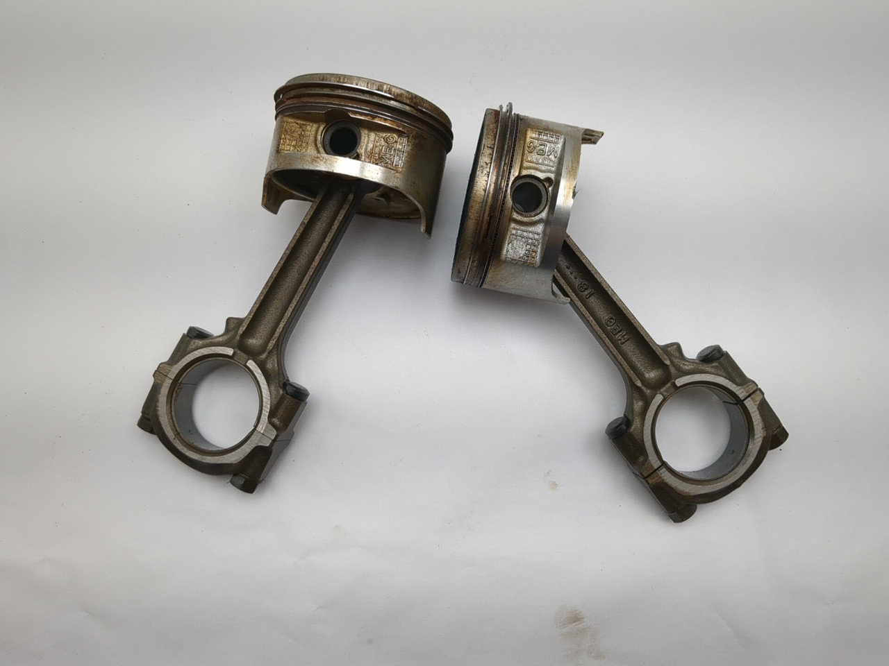 04-09 Honda VT750C Shadow Aero 750 Left Right Piston W/ Rod Set