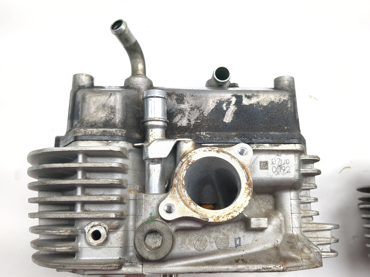04-09 Honda VT750C Shadow Aero 750 Front Rear Cylinder Head Set