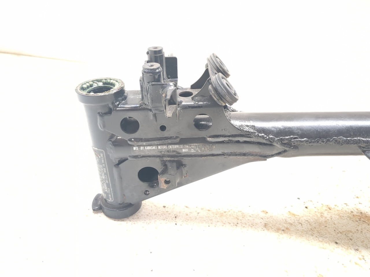 16-24 Kawasaki BR125 Z125 PRO Main Frame Chassis STRAIGHT CLN