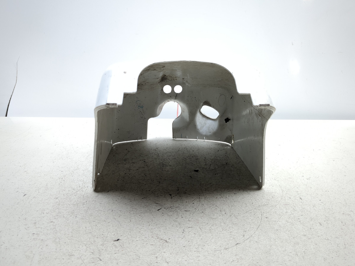 新品送料込み！RUCKUS 2022モデル フロントカウル前後セット ライト