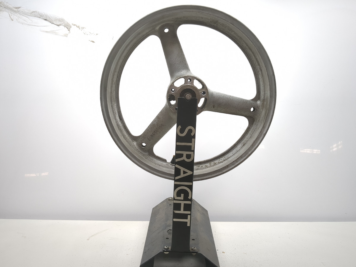 98-06 Suzuki Katana GSX 600 750 Front Wheel Rim STRAIGHT 17X3.50
