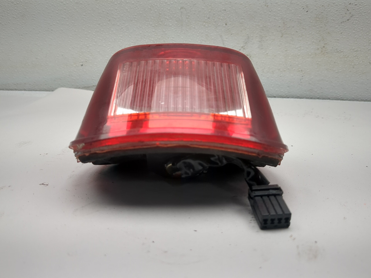 S 99-06 Harley Davidson FLHRI Road King Rear Taillight Lamp Brake