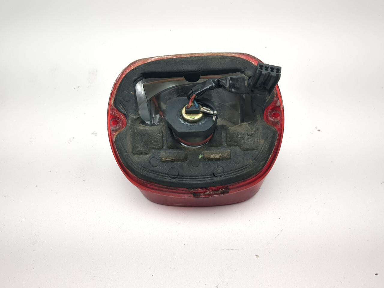99-06 Harley Davidson FLHRI Road King Rear Taillight Lamp Brake