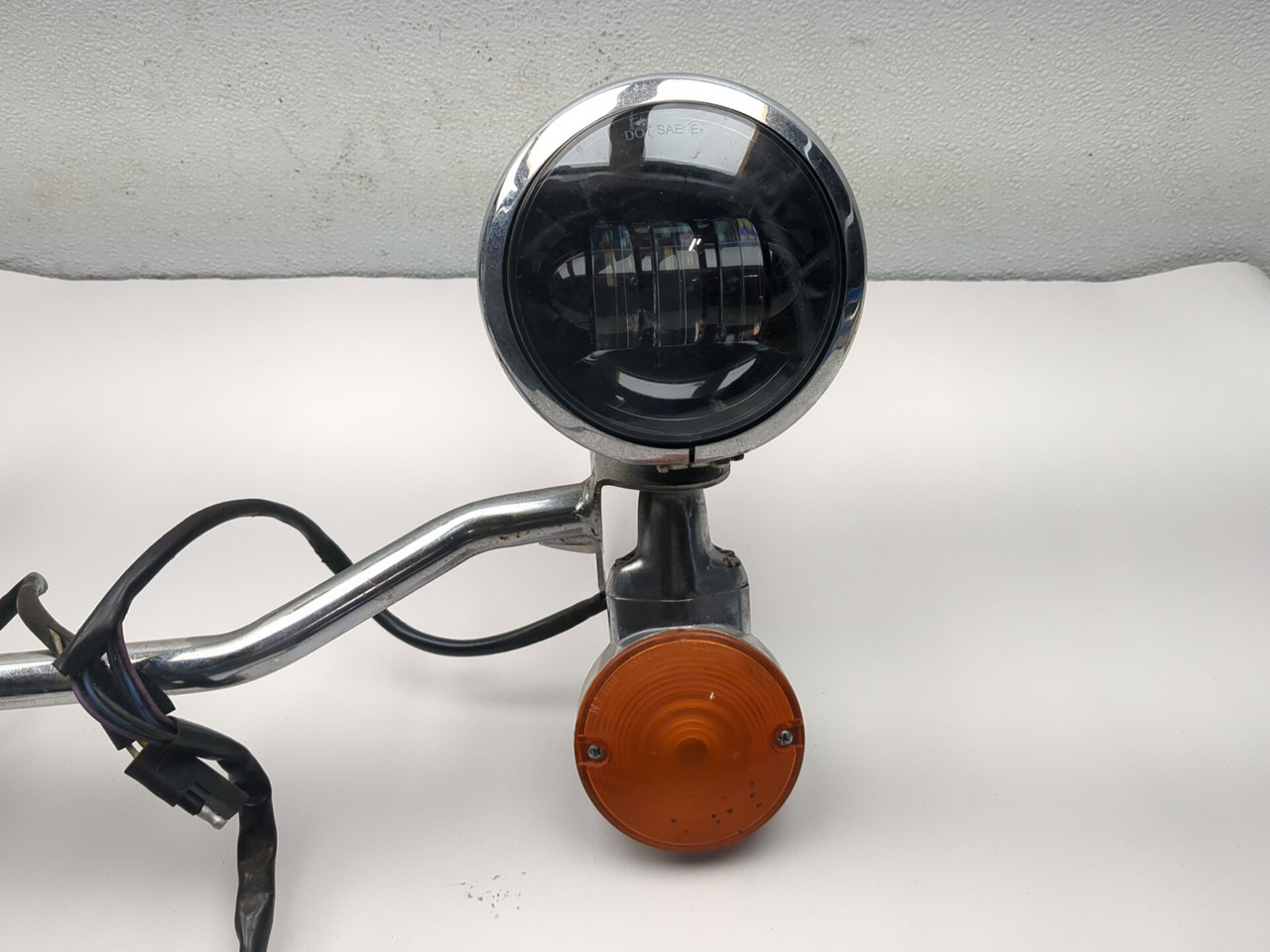 99-06 Harley Davidson FLHRI Road King Front Passing Lamps & Turn