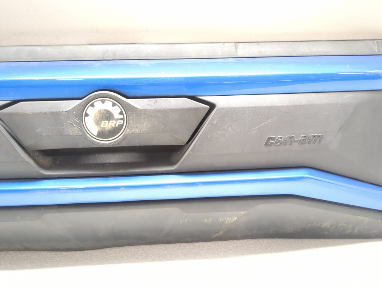 21-24 Can-Am Commander 700 XT Rear Tailgate Assembly 708303573