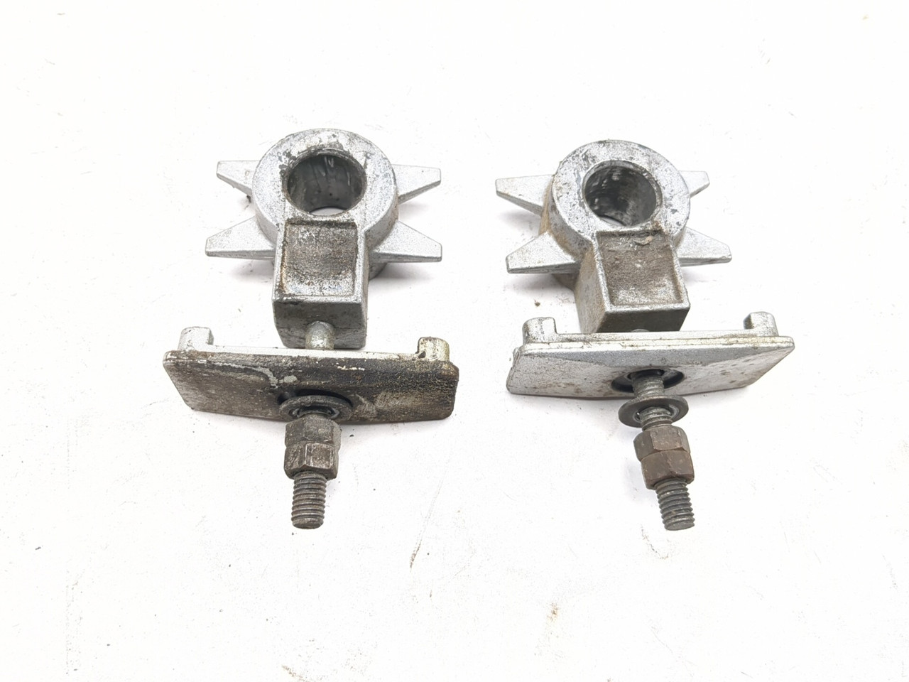 91-96 Yamaha FJ1200 Rear Left Right Axle Chain Adjuster Set 36Y