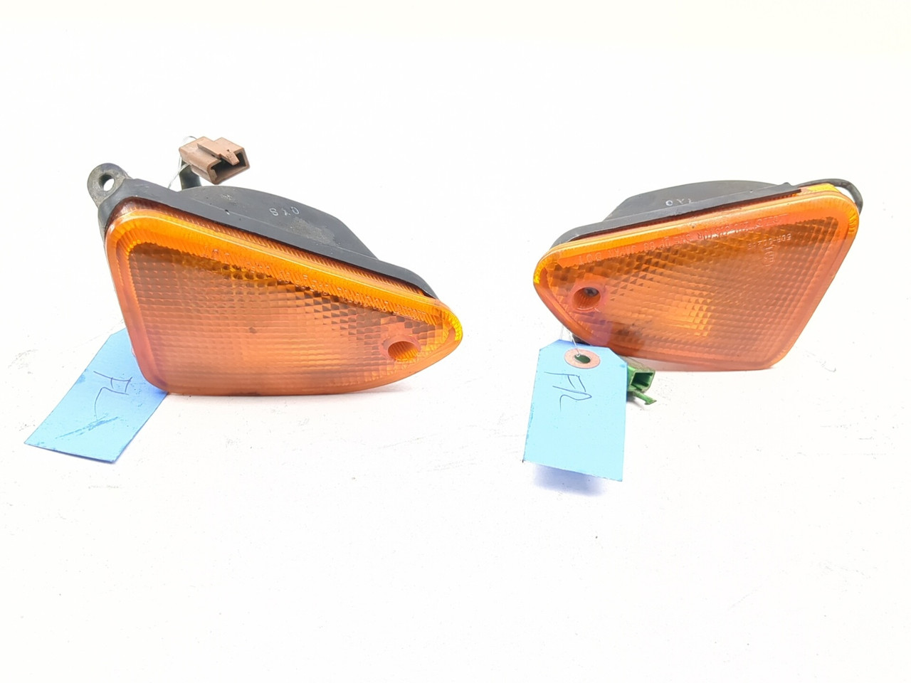 4人の目 F12 61×50㌢ 91-96 Yamaha FJ1200 Front Left Right Turn Signal Set 3XW-83310-00