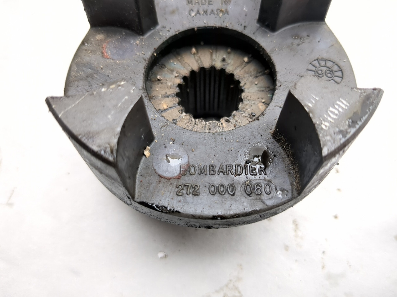 トゥーン② 97-04 Seadoo XP 787CC Coupler Damper Driveshaft 272000060 - Sun
