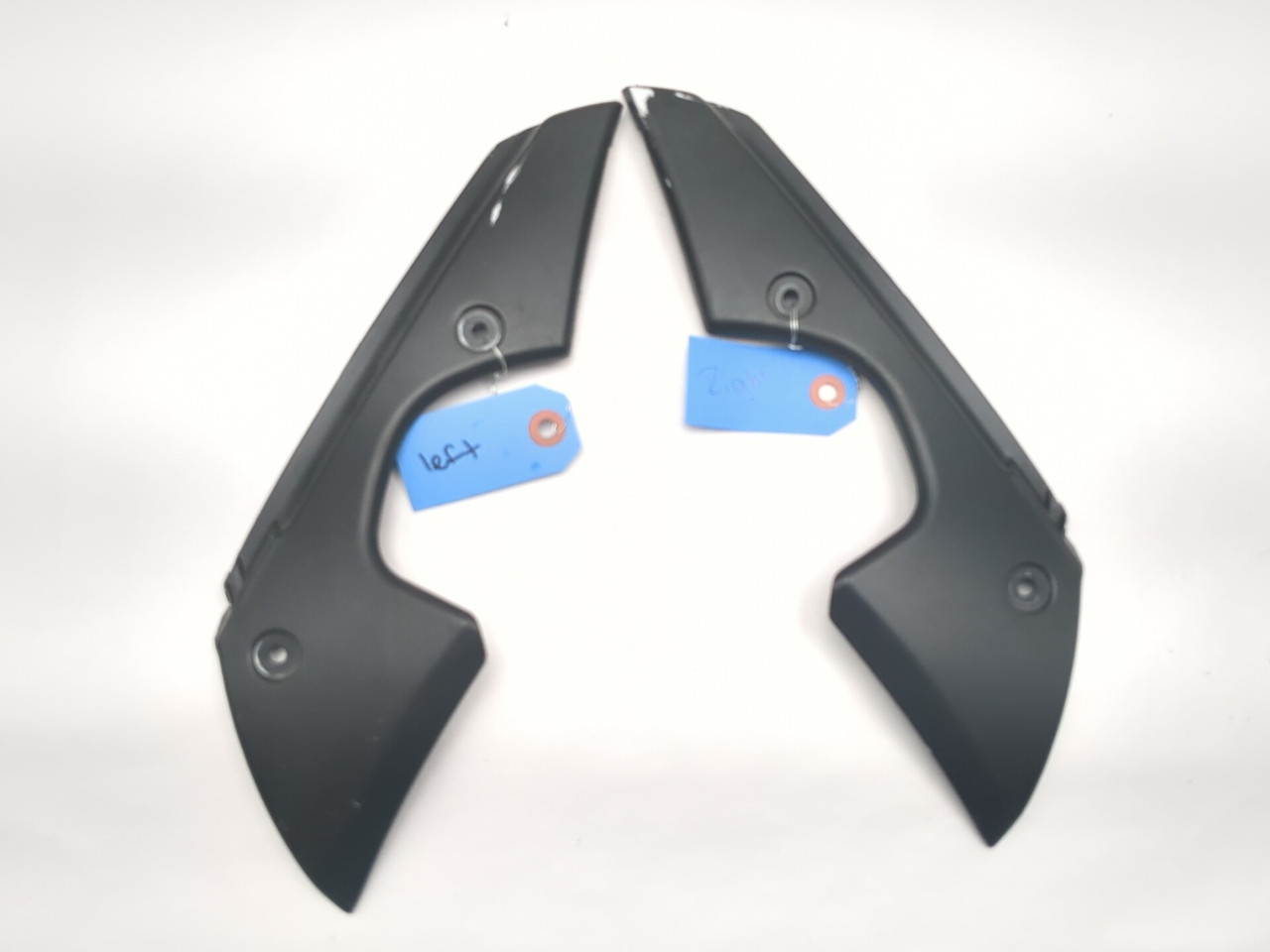 09-14 Yamaha YZF R1 Front Air Intake Duct Cover Panel Set 14B