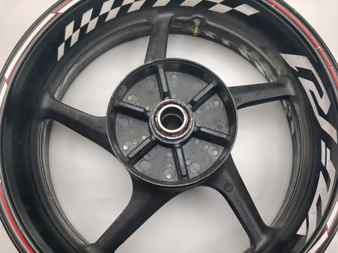 09-14 Yamaha YZF R1 Rear Wheel Rim 17X6.00 STRAIGHT 5VY-25338-00