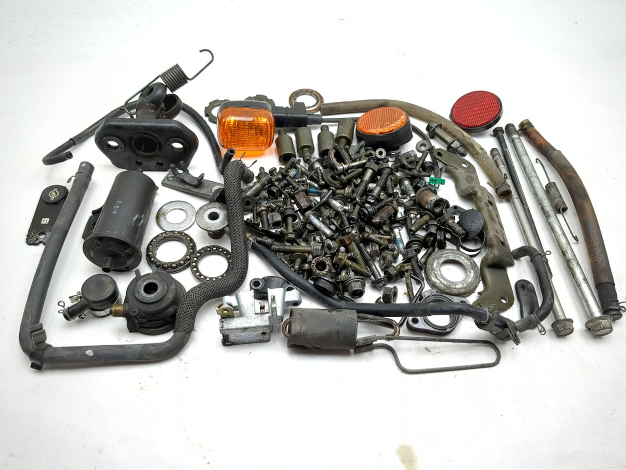 Masa ko 09-15 Yamaha Zuma YW125 Chassis Frame Hardware Nuts Bolts Hose
