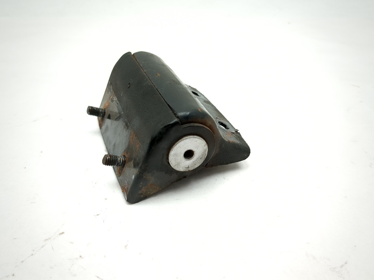 09-15 Yamaha Zuma YW125 Front Seat Hinge 32S-F4772-00-00 - Sun