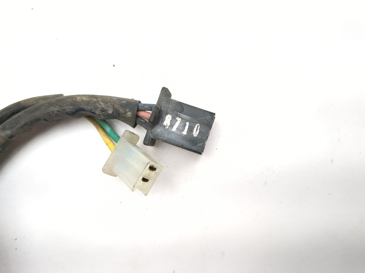 09-15 Yamaha Zuma YW125 Front Left Handlebar Switch Button 30B