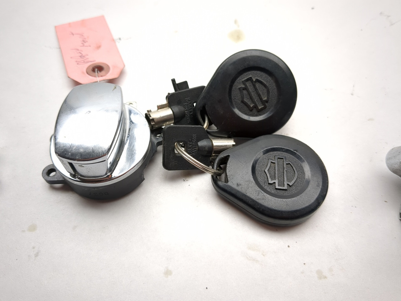 なページ 08-13 Harley Davidson Road King FLHR Ignition Switch Lock Fob Set