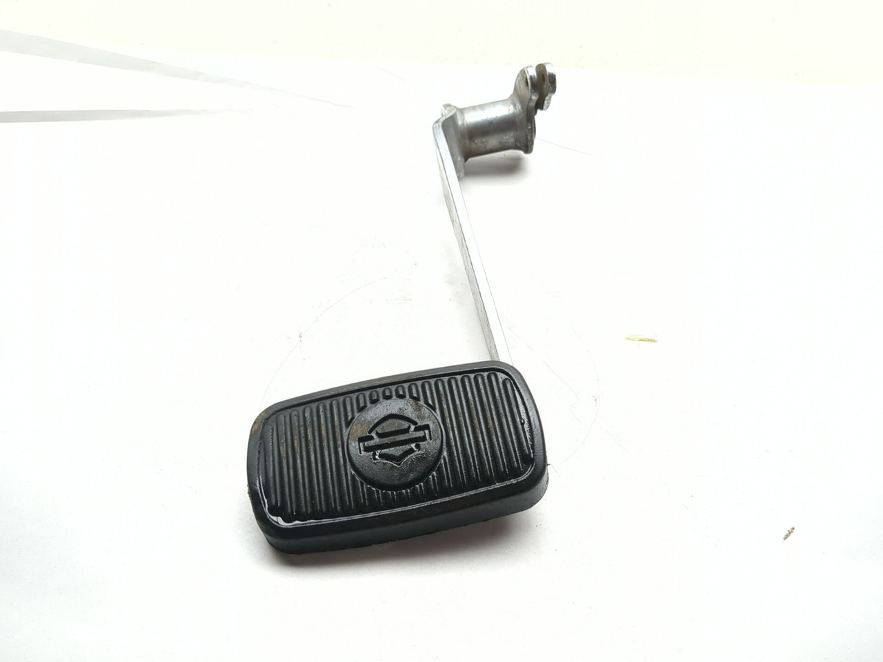08-13 Harley Davidson Road King FLHR Front Right Brake Pedal 42407