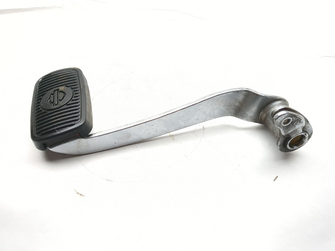 08-13 Harley Davidson Road King FLHR Front Right Brake Pedal 42407