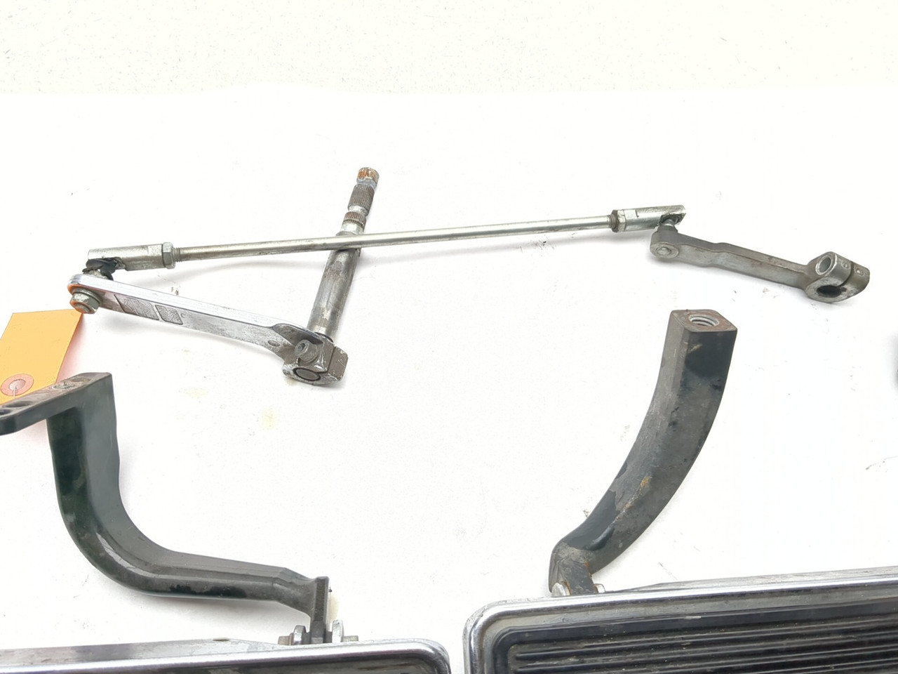 08-13 Harley Davidson Road King FLHR Rider Floorboards Shifter Set