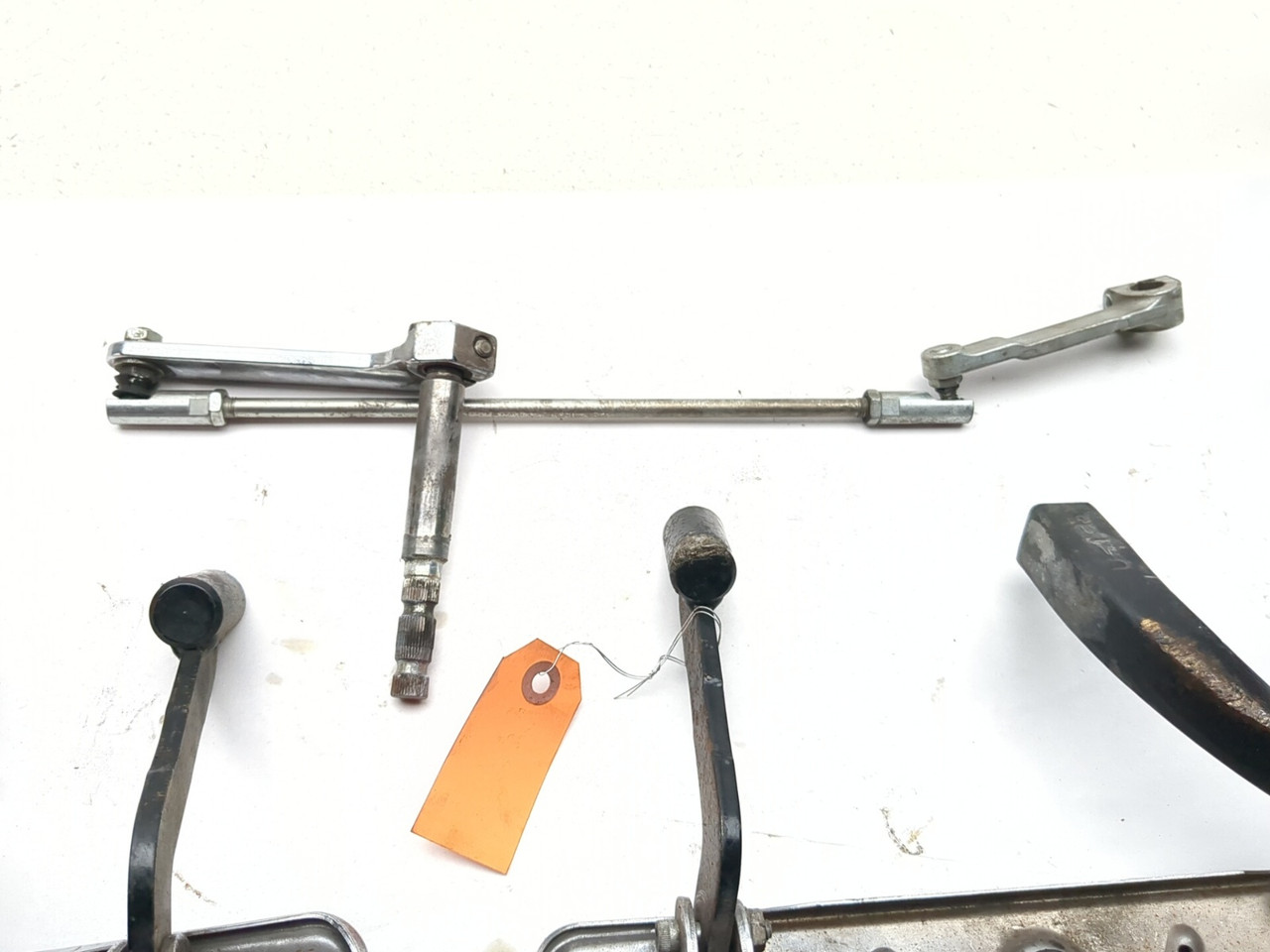 08-13 Harley Davidson Road King FLHR Rider Floorboards Shifter Set