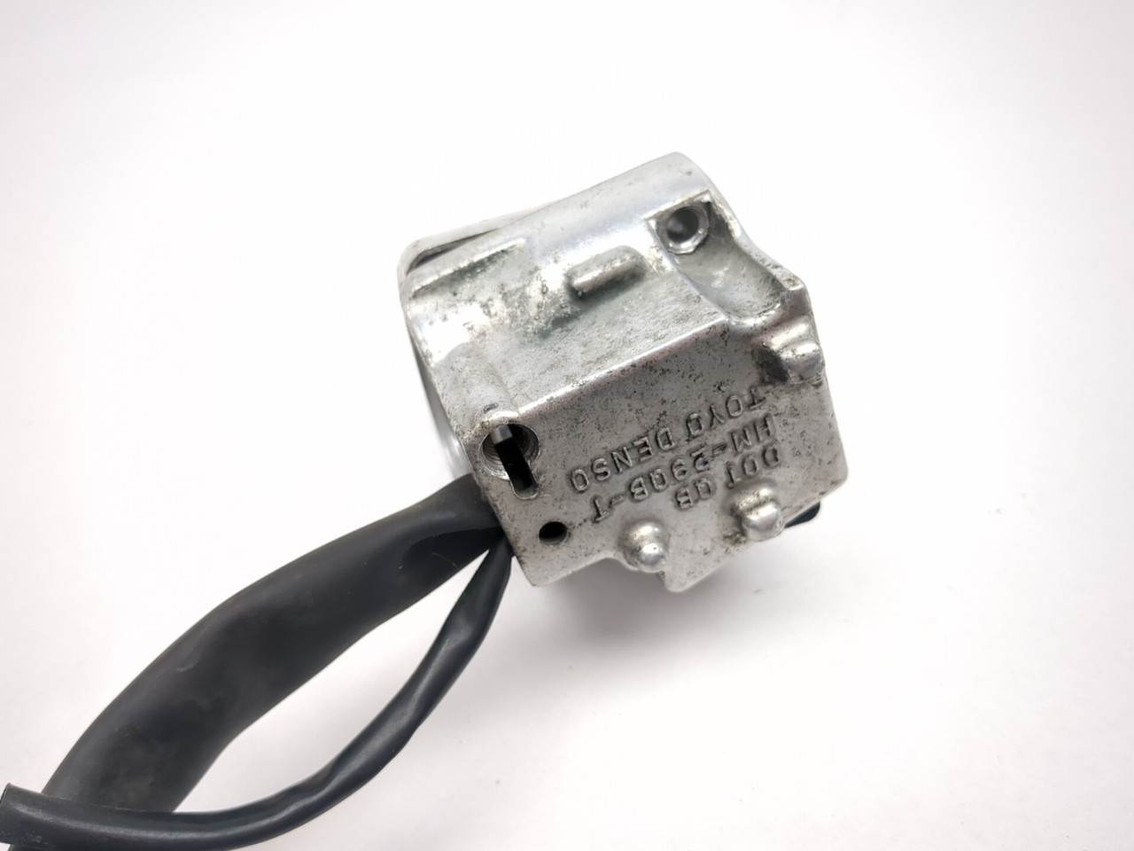 02-04 Honda VTX1800S Left Handlebar Headlight Control Switch 35200