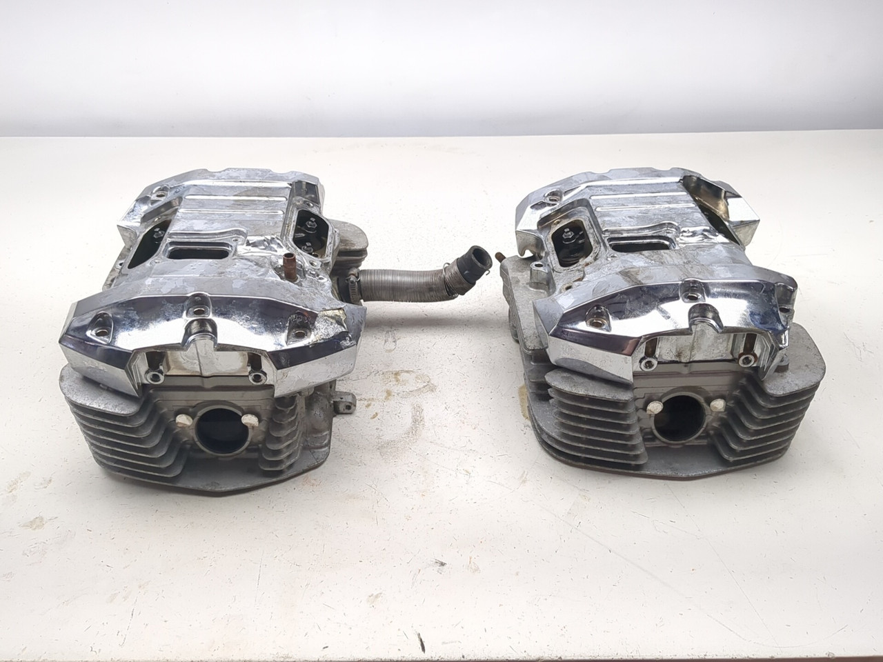02-04 Honda VTX1800S Top End Engine Motor Cylinder Head Set Pair