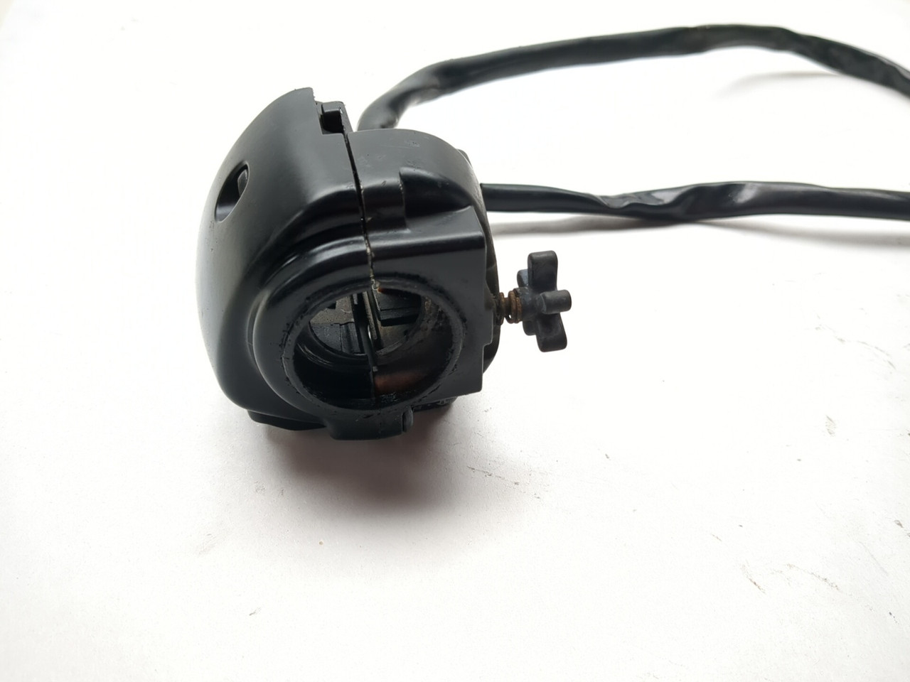 04-06 Harley Sportster XL1200 Front Right Handlebar Switch