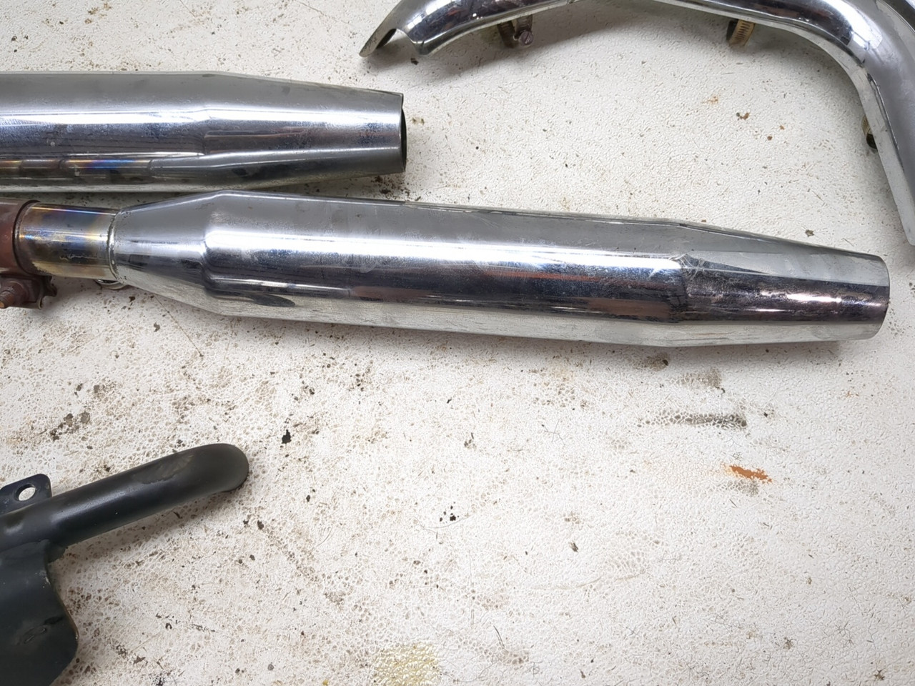 04-06 Harley-Davidson Sportster XL1200 Exhaust Header Muffler Pipe