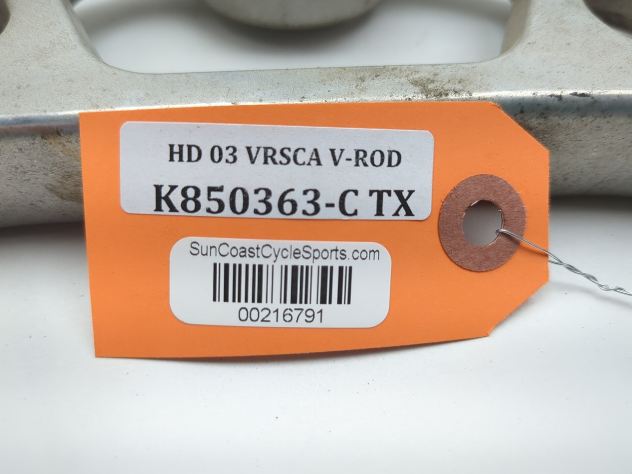 02-06 Harley Davidson VROD VRSCA Front Lower Triple Tree Stem