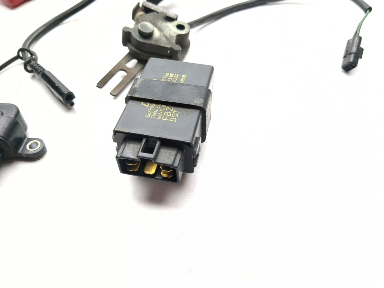 05-10 Kawasaki Vulcan 2000 VN2000D1 Horn Sensor Relay Cable Kit