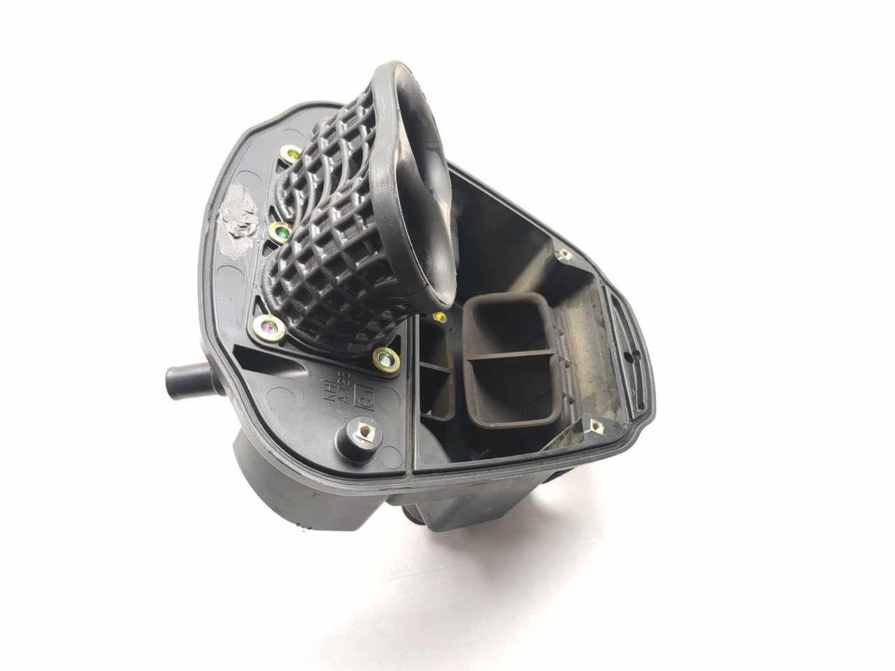 05-10 Kawasaki Vulcan 2000 VN2000D1 Airbox Housing 11011-0013