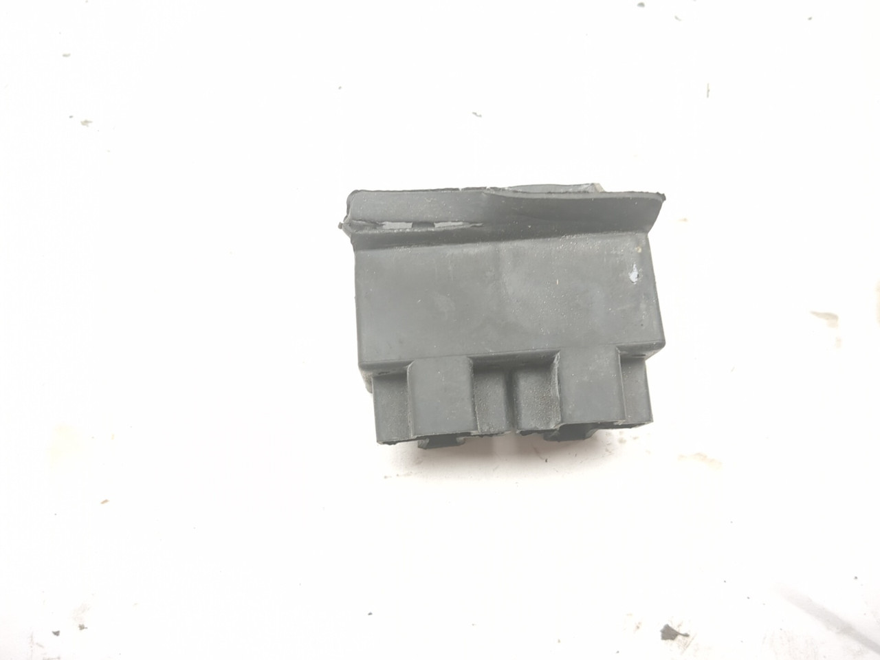 99-06 Harley-Davidson Road Glide FLTRI Dual Relay Switch Assembly