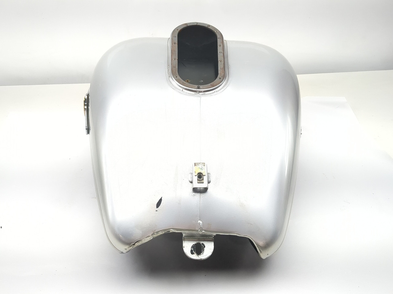 99-06 Harley Davidson Road Glide FLTRI Gas Fuel Tank 61356-03