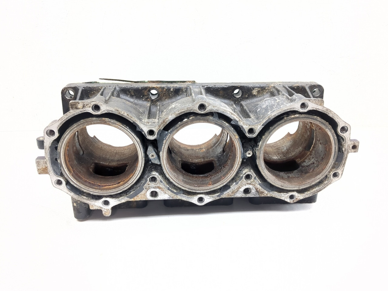 99-04 Yamaha Waverunner SUV 1200 Cylinder Block Jug 63M-11311-00