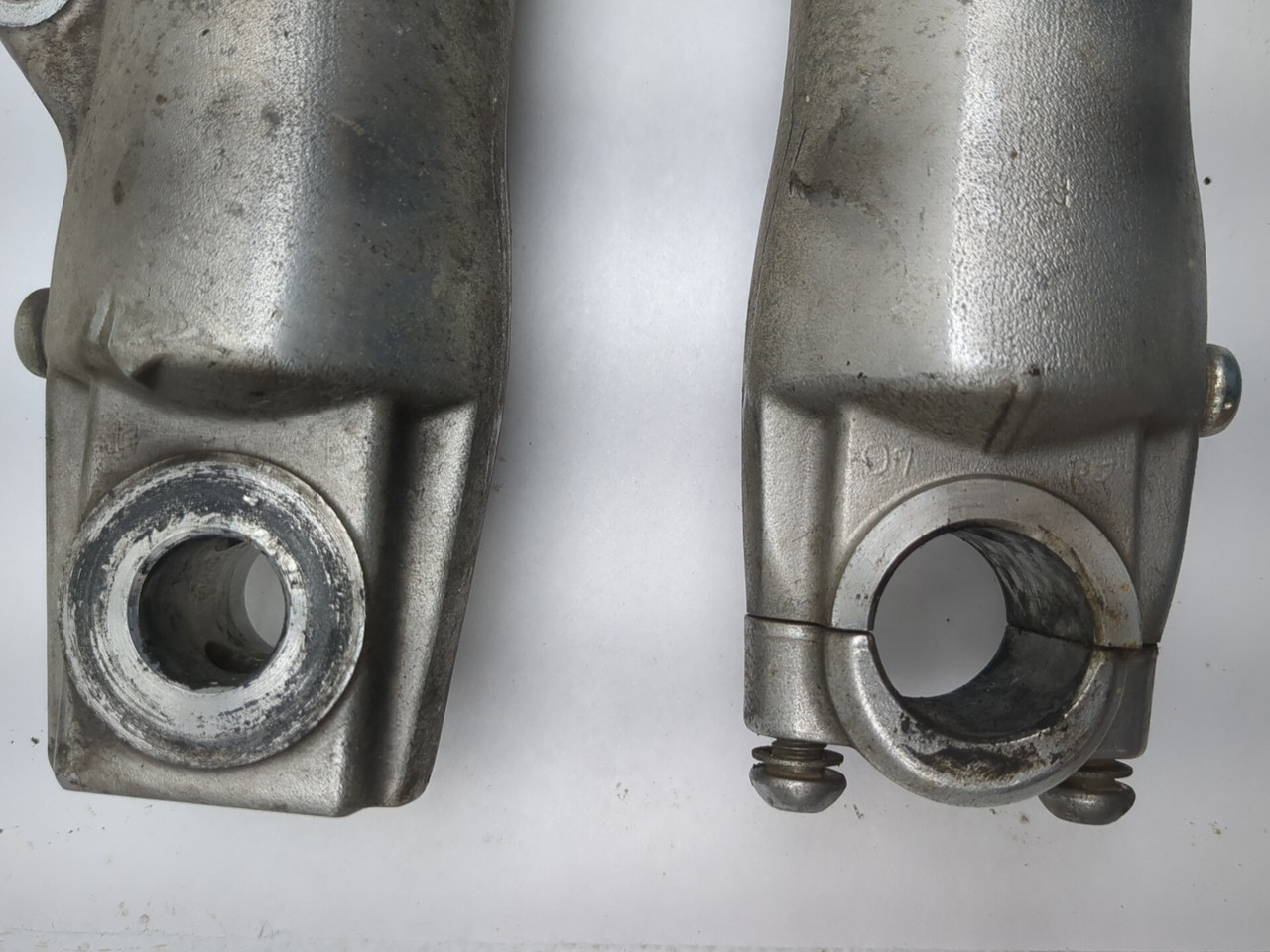 11-17 Harley FLSTC Heritage Softail Classic Front Fork Set