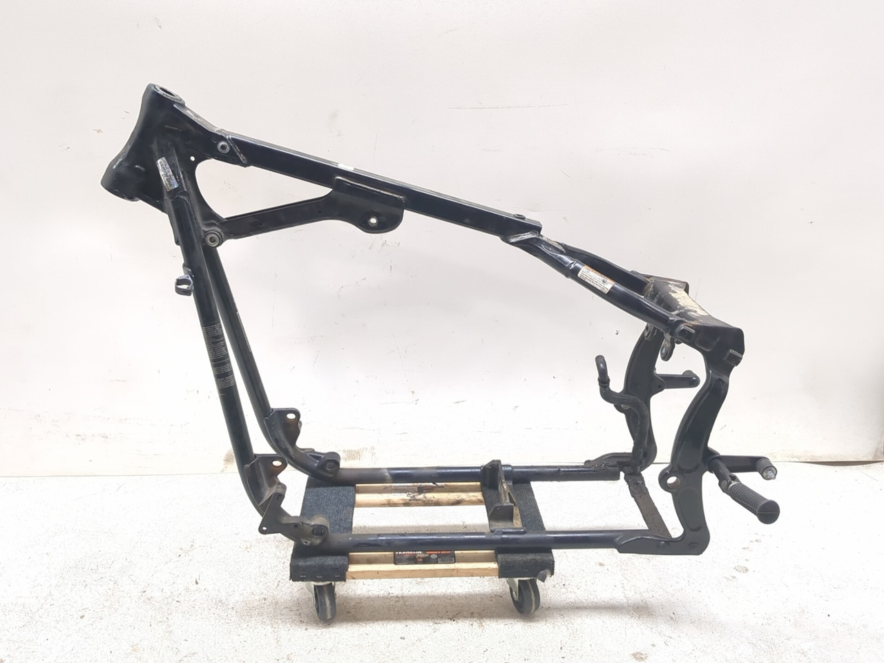 11-17 Harley FLSTC Heritage Softail Classic Main Frame Chassis