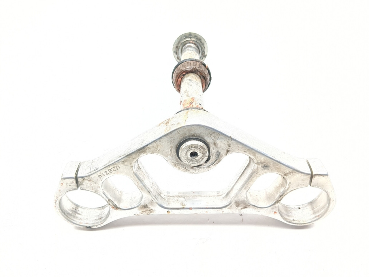 02-06 Harley Davidson VROD VRSCA Front Lower Triple Tree Stem