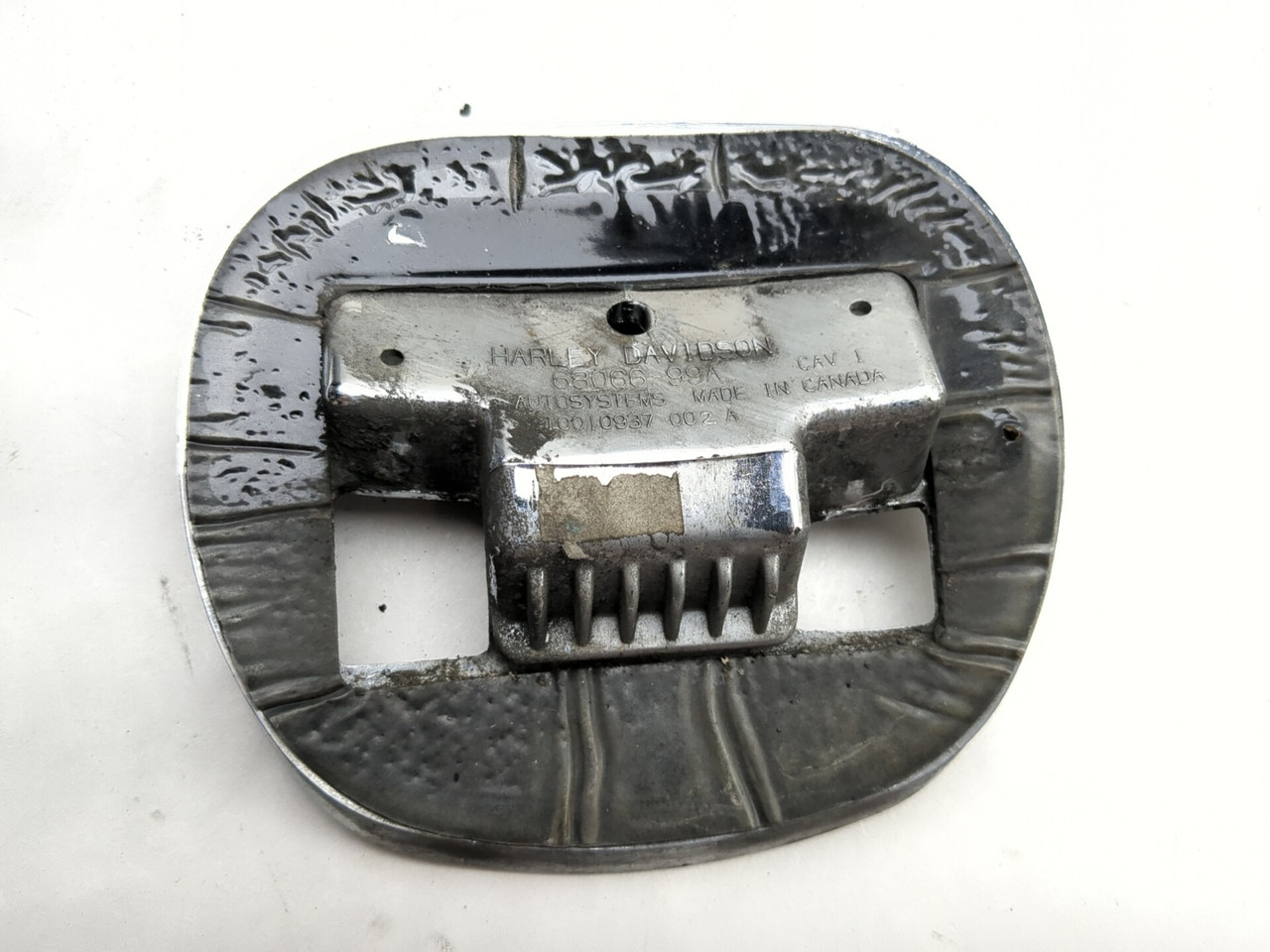 06 Harley-Davidson Street Glide FLHXI Rear Taillight Base 68066