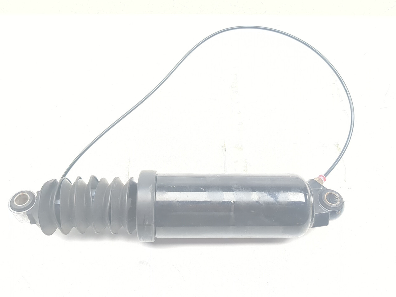 98-06 Harley Road King Classic FLHRCI Rear Left Right Air Shocks
