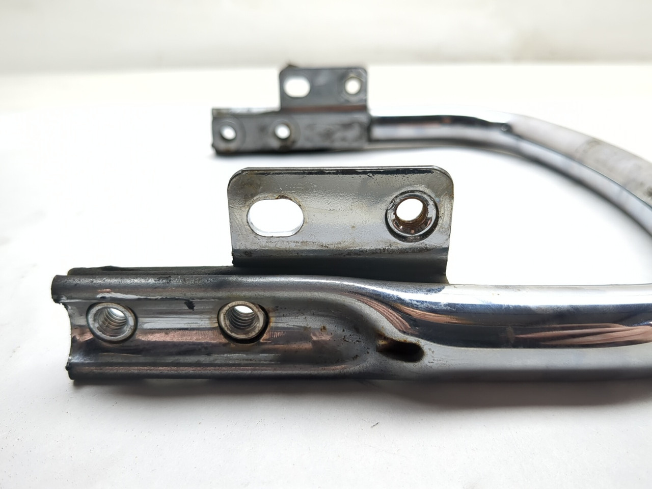 06 Harley Davidson Street Glide FLHXI Rear Passenger Grab Rail