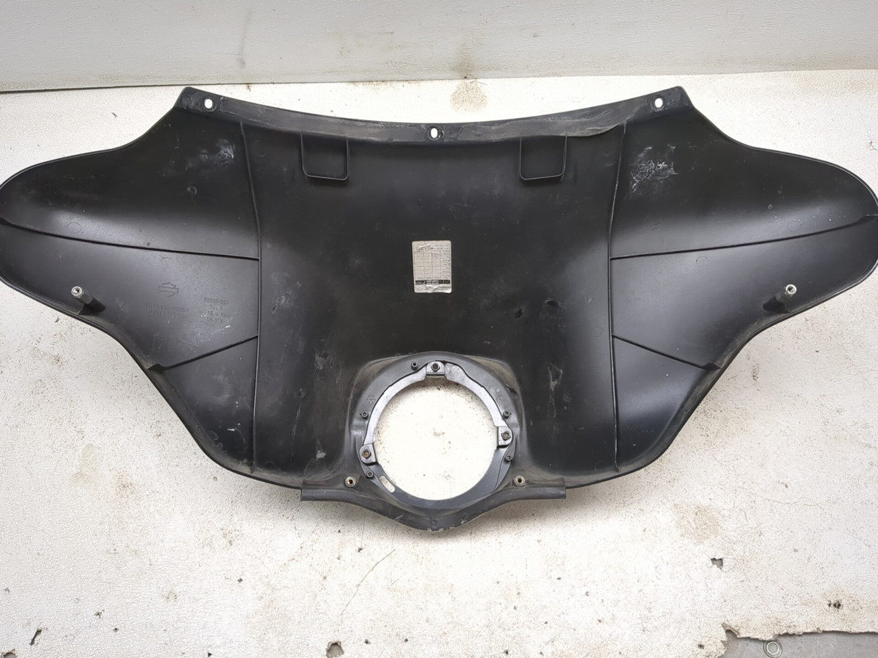 06 Harley Davidson Street Glide FLHXI Front Batwing Outer Fairing