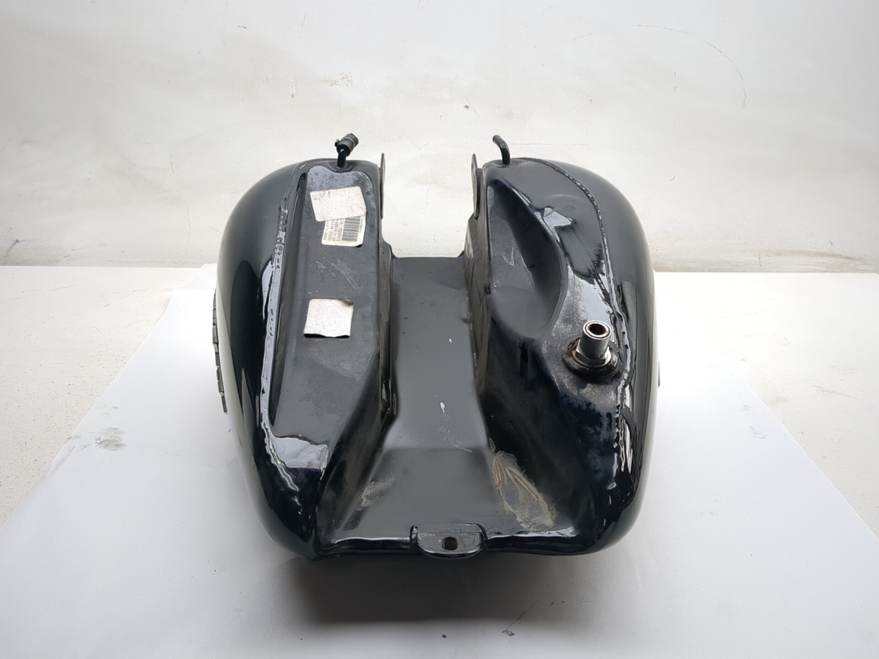 06 Harley-Davidson Street Glide FLHXI Gas Fuel Tank l 61351-06