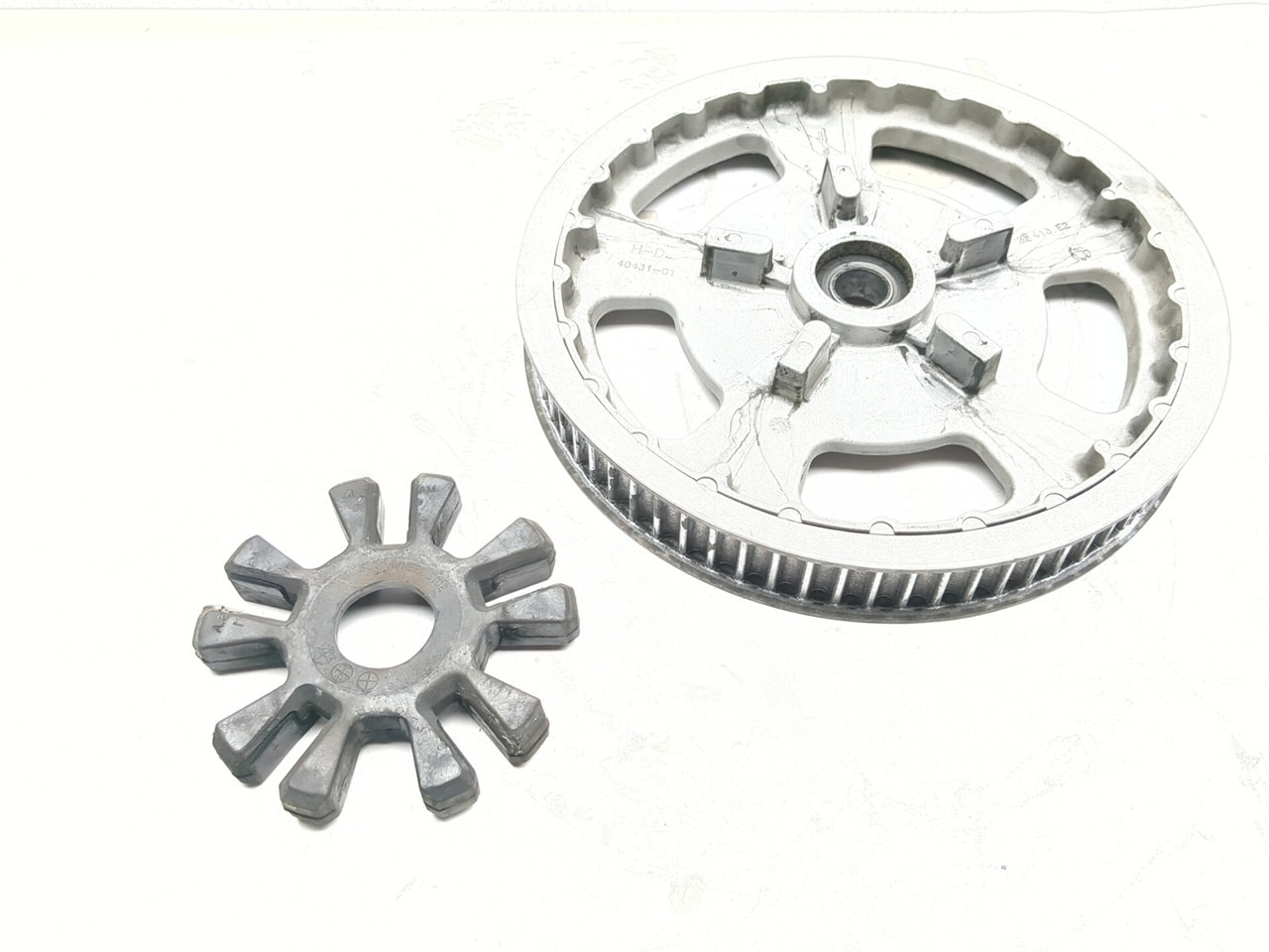 02-06 Harley Davidson VROD VRSCA Rear Sprocket Cush Drive 40431-01