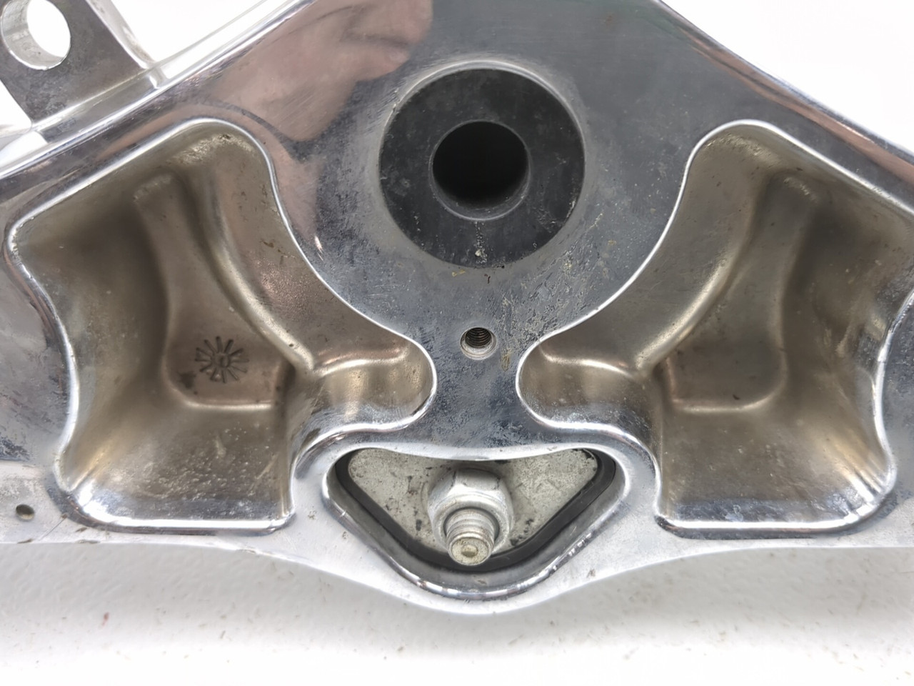 04-12 Victory Kingpin Front Lower Triple Tree Yoke Stem Clamp