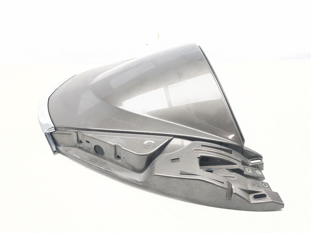 08-17 Victory Vision Rear Trunk Lid Outer Panel 5437443 - Sun